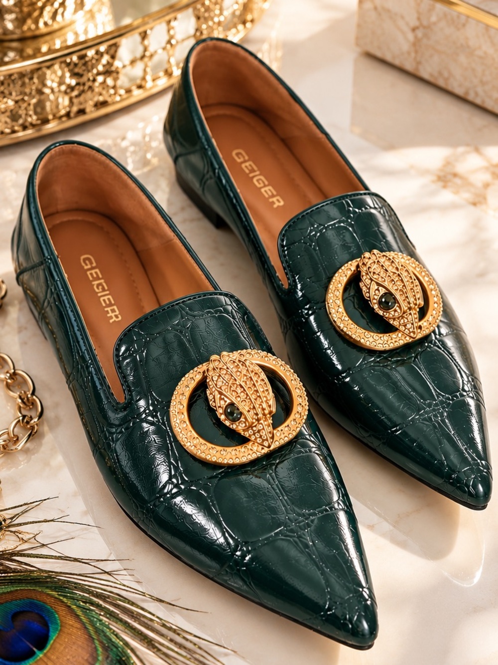 Kurt Geiger London Green Croc Embossed Eagle Head Pointed Loafers Size 37